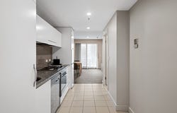 532/16 Holdfast Promenade, Glenelg, SA 5045