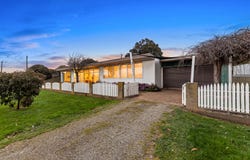 60 Lardner Road, Drouin, Vic 3818