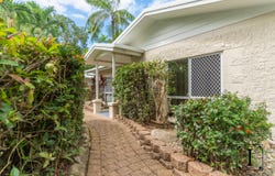 2 Bligh Close, Clifton Beach, Qld 4879