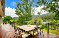 5 Webb Street, Warburton, Vic 3799