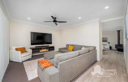 32 Nepean Turn, Millbridge, WA 6232