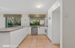 10 Esk Place, Kallangur, Qld 4503