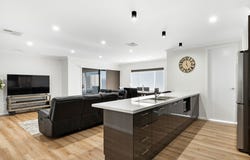 8 Gemstone View, Wangaratta, Vic 3677
