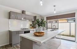 29 Kalanchoe Approach, Seville Grove, WA 6112