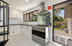 3/34 Mimosa Street, Holloways Beach, Qld 4878