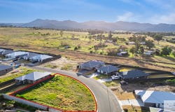 12 Wattle Street, Kootingal, NSW 2352