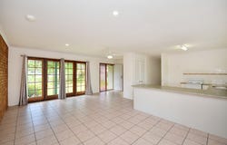 17 Whitsunday Drive, Currumbin Waters, Qld 4223