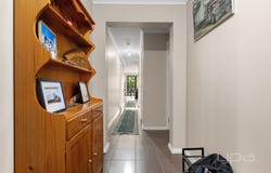 78 Barleygrass Crescent, Brookfield, Vic 3338