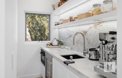 19 Malvina Parade, Gorokan, NSW 2263