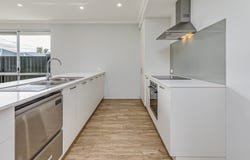 22 Swanson Loop, Coodanup, WA 6210