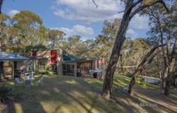 90 Clintons Road, Smiths Gully, Vic 3760