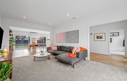 63 Cambridge Crescent, Taylors Lakes, Vic 3038