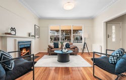 2 Sturdee Street, Box Hill, Vic 3128