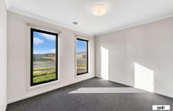 24 Charles Street, Wallan, Vic 3756
