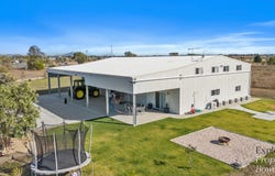 18606 Bruce Highway, Bowen, Qld 4805