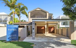 14 Durham Street, Southport, Qld 4215