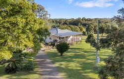 34 Jubilee Road, Carters Ridge, Qld 4563