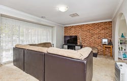 34 OLEANDER CRESCENT, Lake Albert, NSW 2650