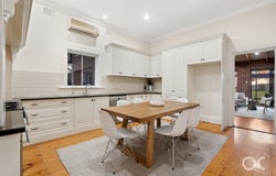1 Coolidge Avenue, Lower Mitcham, SA 5062