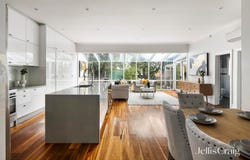 294 Riversdale Road, Hawthorn East, Vic 3123