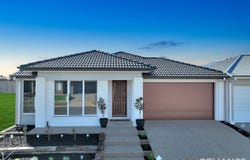14 Babina Avenue, Melton South, Vic 3338