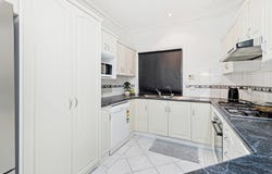 5/2-8 Chatswood Court, Oakden, SA 5086