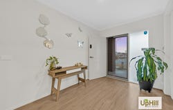 27 Stonefox Circuit, Clyde North, Vic 3978