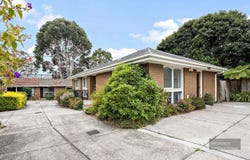 1/13-15 Jordan Grove, Glen Waverley, Vic 3150