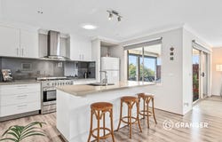 1 Grange Close, McCrae, Vic 3938