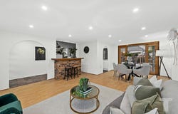 14 Eromanga Street, Carindale, Qld 4152