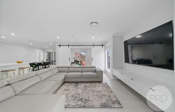 3 Denny Crescent, Gobbagombalin, NSW 2650