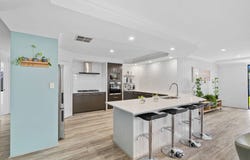 13 Carissa Turn, Halls Head, WA 6210