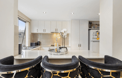 1/336 Belgravia Street, Cloverdale, WA 6105