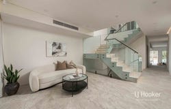 8 Bushland Drive, Padstow Heights, NSW 2211