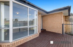 1/34 John Hunter Drive, Endeavour Hills, Vic 3802