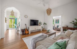 10 Cedar Street, Cooroy, Qld 4563