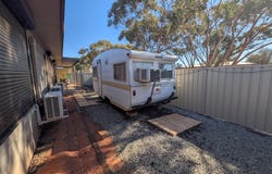 50 Pioneer Dr, Roxby Downs, SA 5725