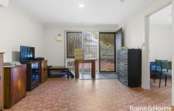 4/41 Staughton Street, Melton South, Vic 3338