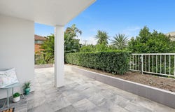 24/11-19 Taylor Street, Biggera Waters, Qld 4216