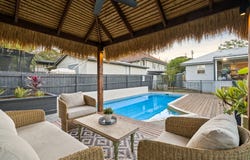 19 Oakfield Street, Mount Gravatt East, Qld 4122