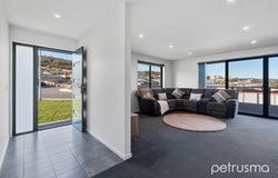 5 Bedstone Road, Oakdowns, Tas 7019