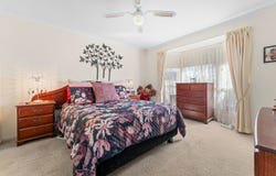2 Jacaranda Drive, Craigmore, SA 5114