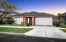 53 Coltan Avenue, Cobblebank, Vic 3338