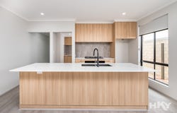17 Sundowner Road, Bullsbrook, WA 6084