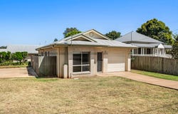 1/11 Gladstone Street, Newtown, Qld 4350