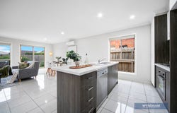 21B Westmeadows Lane, Truganina, Vic 3029