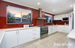6 Coolong Crescent, St Clair, NSW 2759