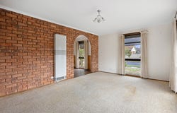 31 Derrimut Road, White Hills, Vic 3550