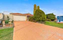 8 Waterway Cove, Seville Grove, WA 6112