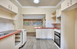 16 Hume Street, Parkes, NSW 2870